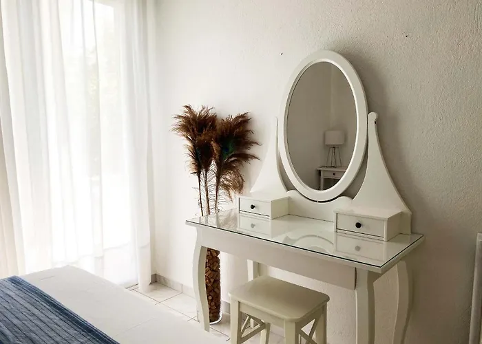 Cozy In Skala Fourkas, 2 Bedroom 100m/beach Daire *