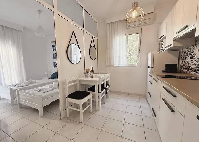 Cozy In Skala Fourkas, 2 Bedroom 100m/beach * Skála Foúrkas